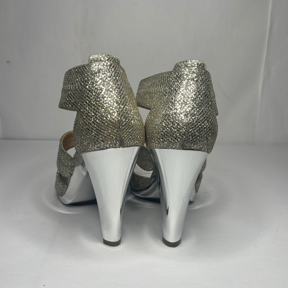 Michael Kors Berkley Silver Glitter Leather Zip Peep Toe T Strap Sandals Heels - Picture 7 of 12